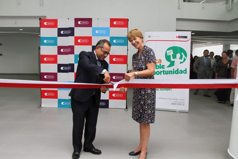 Ministro de Educación inaugura nueva sede IFB CERTUS San Juan de Lurigancho